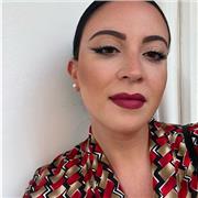 Insegnante di italiano, storia, latino e geografia impartisce lezioni private per alunni delle scuole medie e superiori